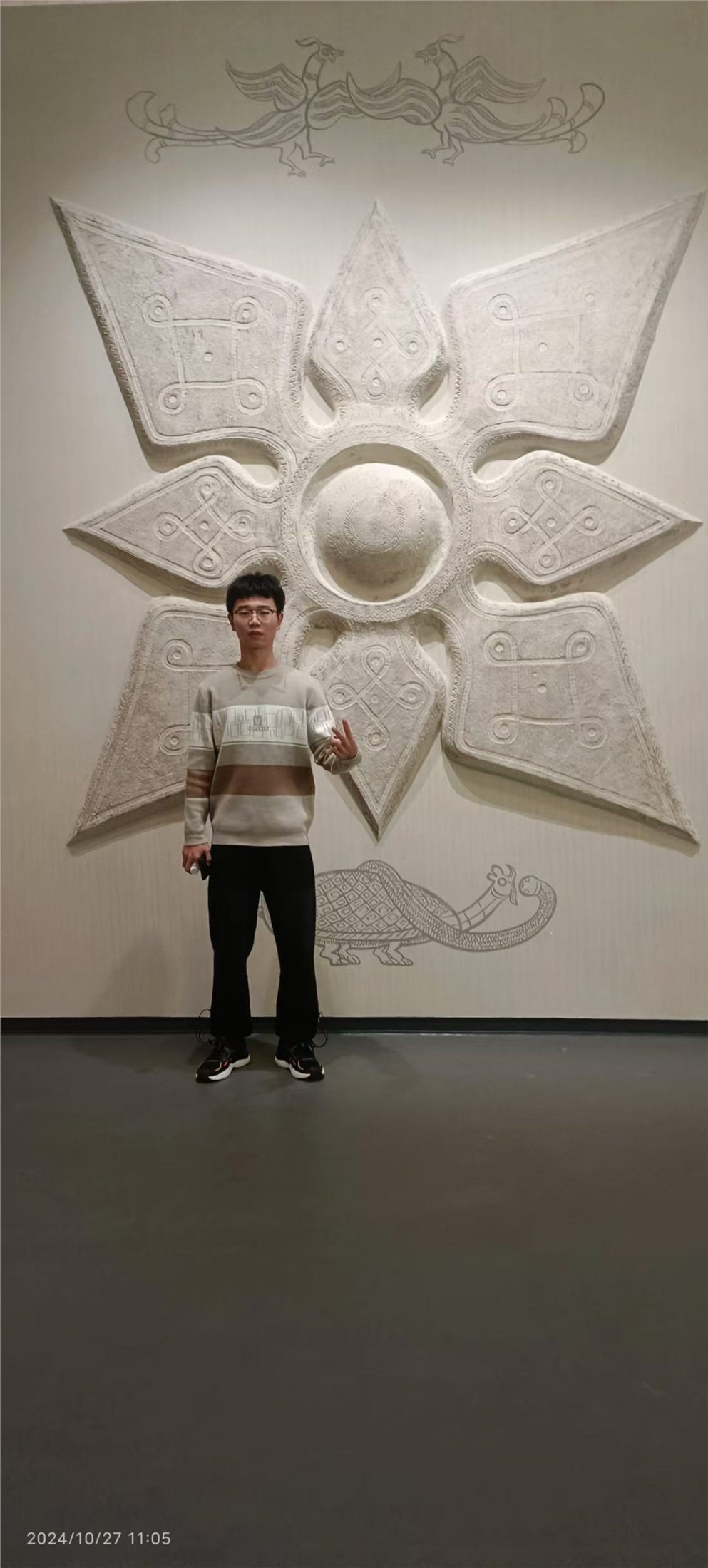 展厅留影